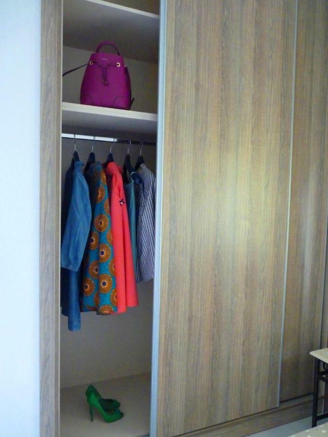 Yannis Apartments 아피토스 외부 사진