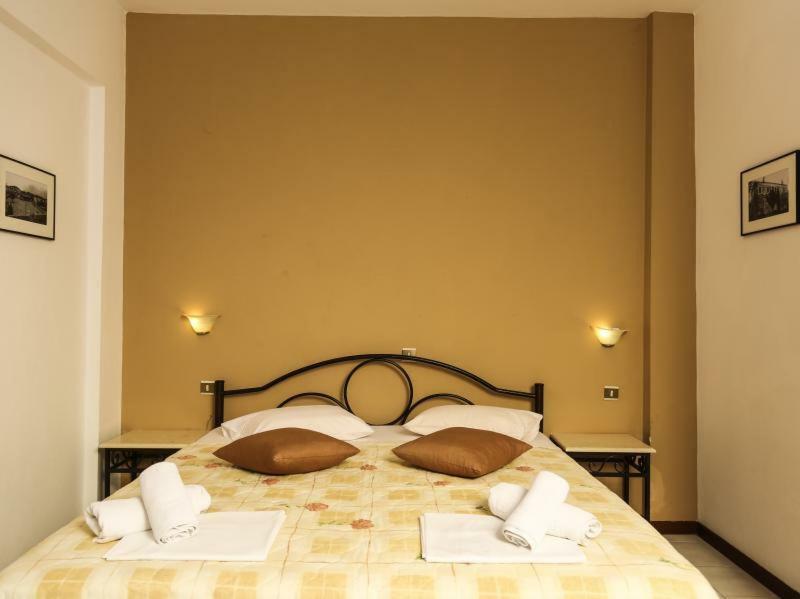 Yannis Apartments 아피토스 외부 사진