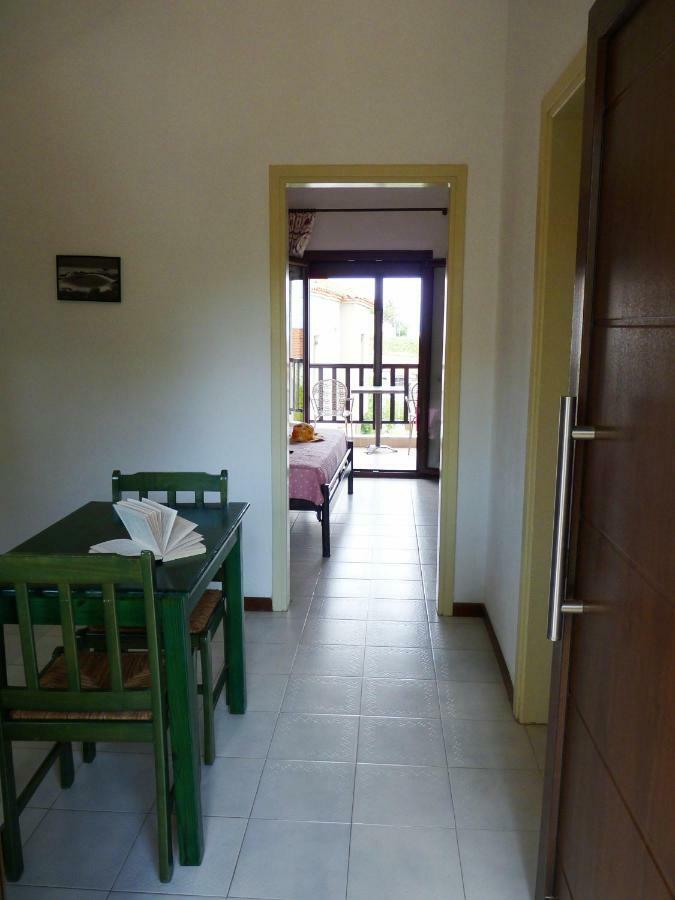 Yannis Apartments 아피토스 외부 사진