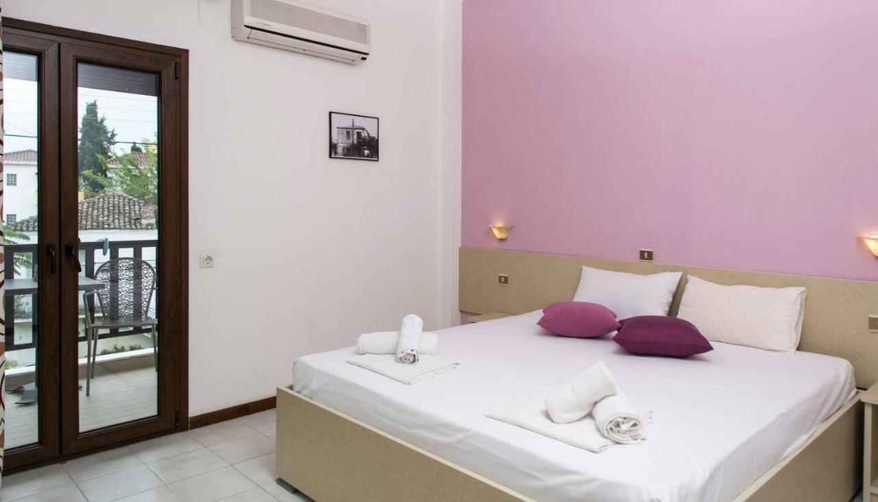 Yannis Apartments 아피토스 외부 사진